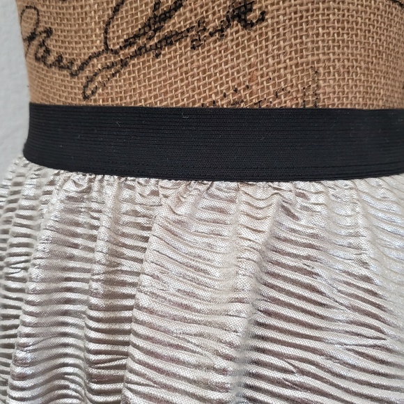 H.I.P. Shimmery Pale Pinkish skirt  elasticized waist Med. Skater Club Dance - Picture 3 of 8